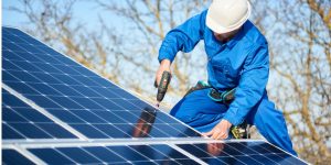 Installation Maintenance Panneaux Solaires Photovoltaïques à Port-Launay